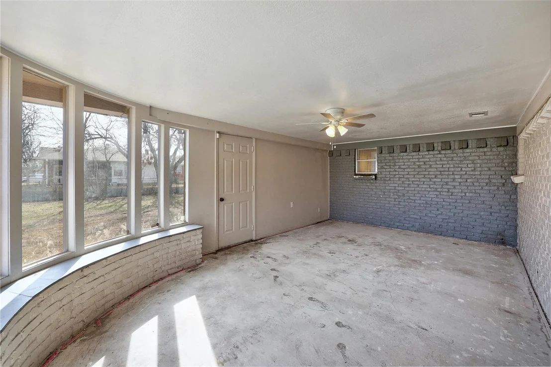 Photo of 1302 Cedar DR