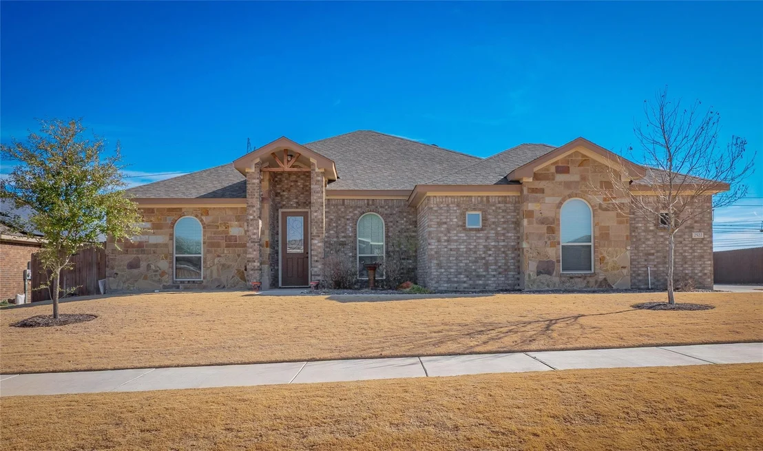 Photo of 2522 Meadow Lark DR