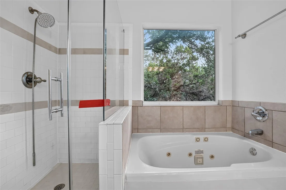 Photo of 4 Cedarwood CIR