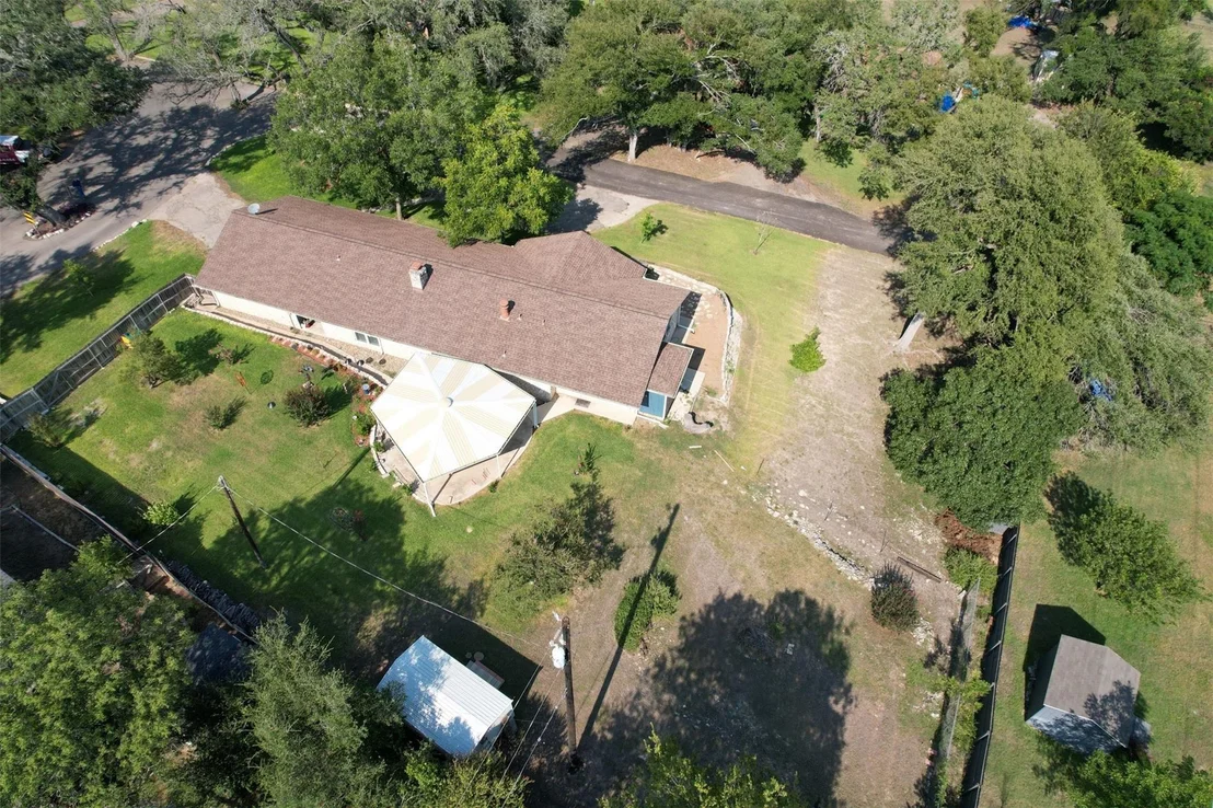 Photo of 737 Estate DR