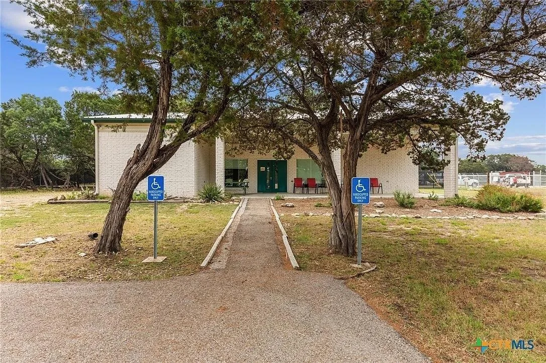 Photo of 5111 Comanche DR