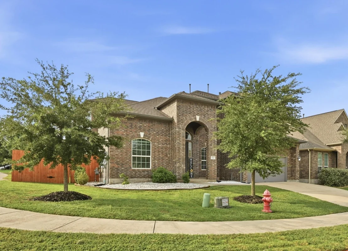 Photo of 344 Betony LOOP