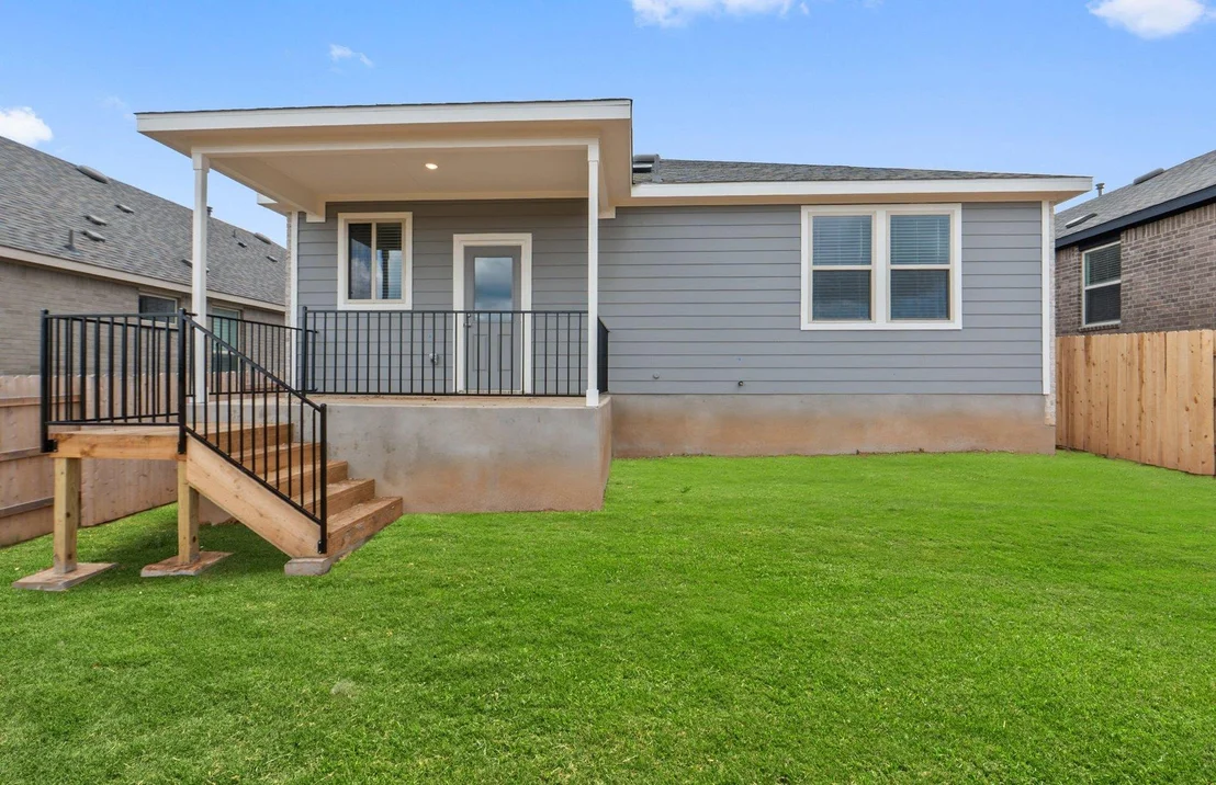 Photo of 108 Blackfoot Daisy PATH