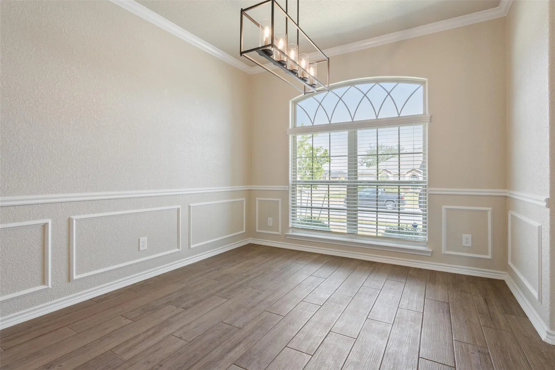 Photo of 7601 Silicon DR