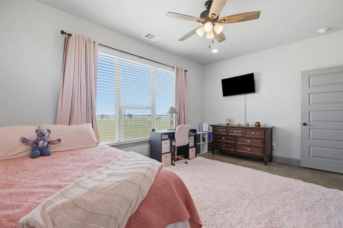 Photo of 323 County Road 301