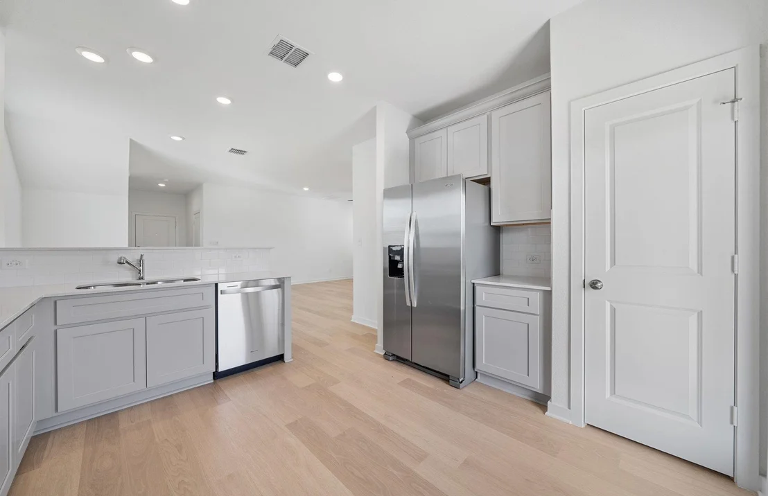 Photo of 608 Rubber Tree WAY