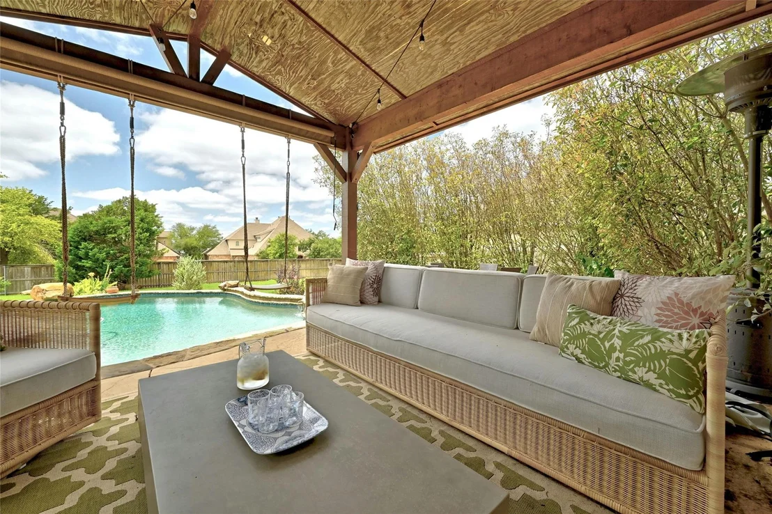 Photo of 331 Aspen DR