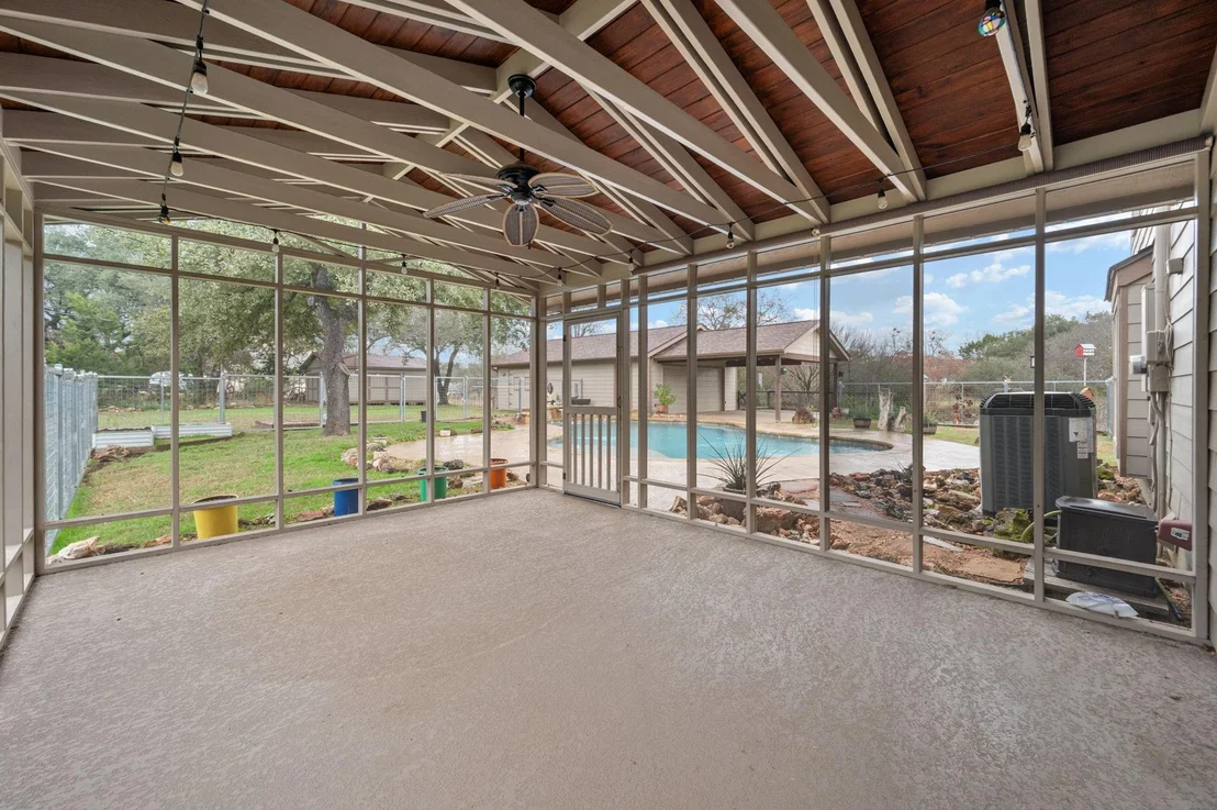 Photo of 413 Spring Valley RD