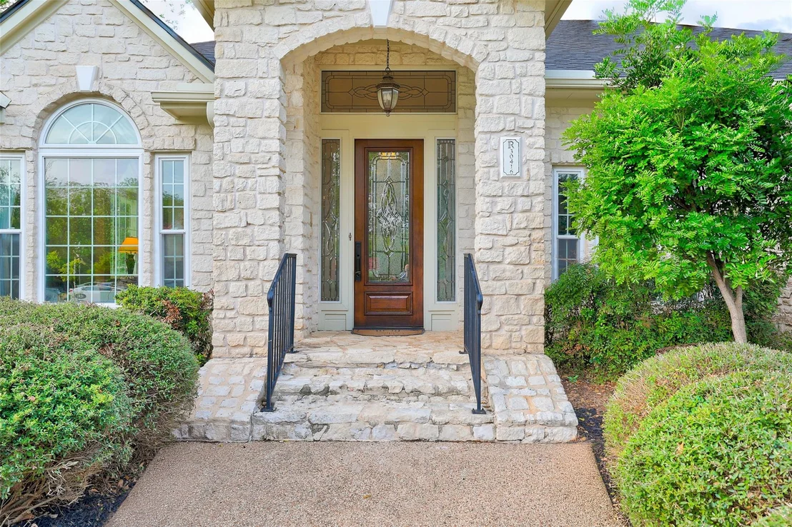 Photo of 30416 Berry Creek DR