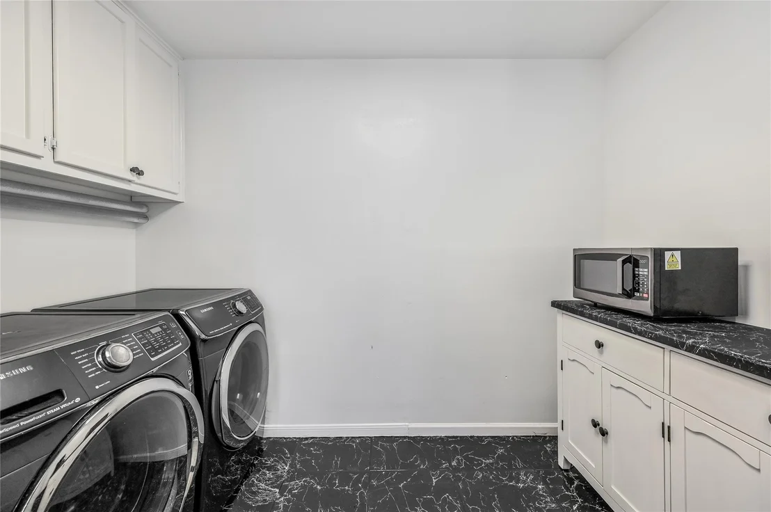 Photo of 1003 Mockingbird DR