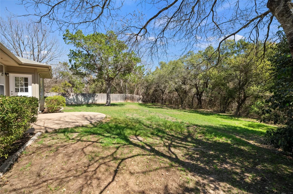 Photo of 5709 Hudson Bend RD