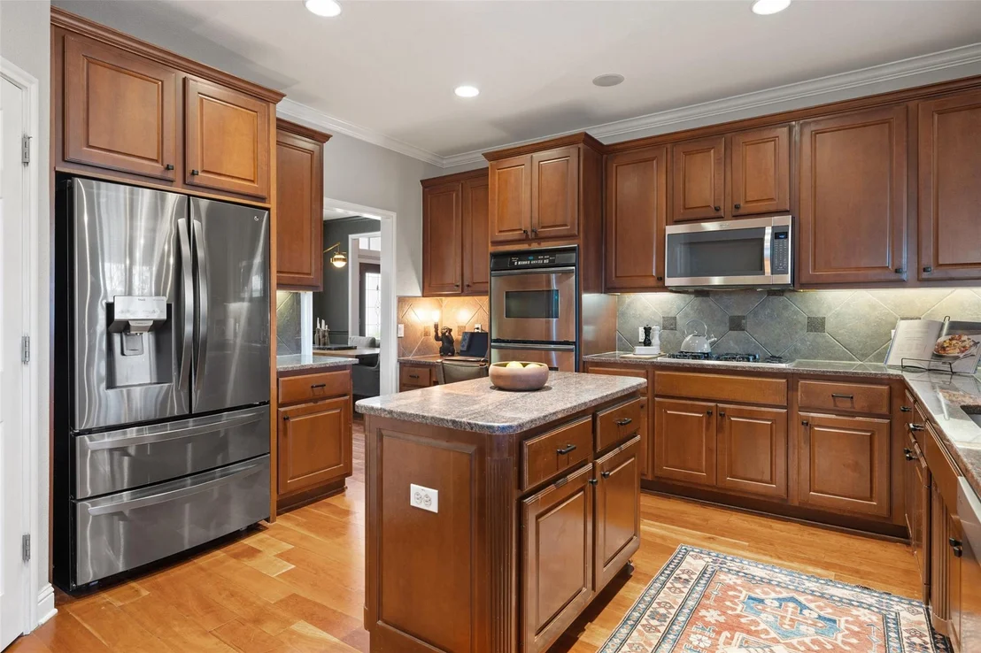 Photo of 270 Mallet CT