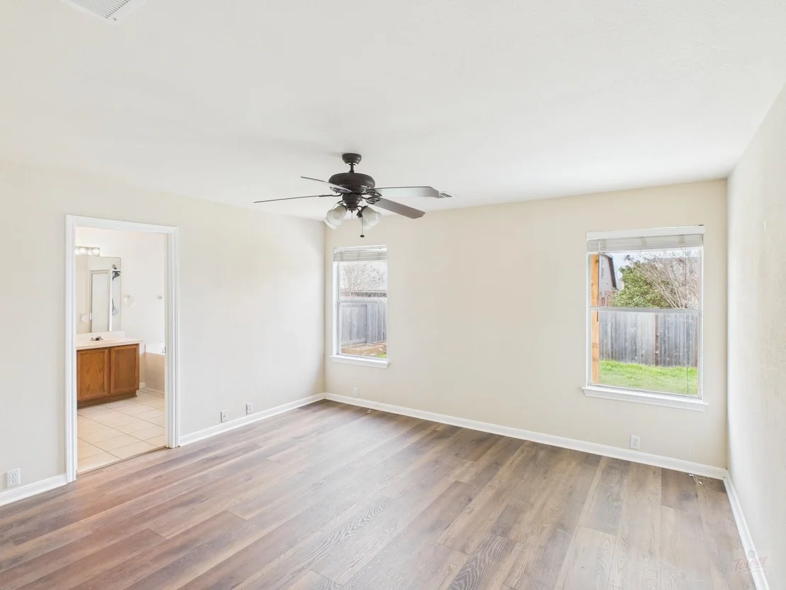 Photo of 741 Rusk RD