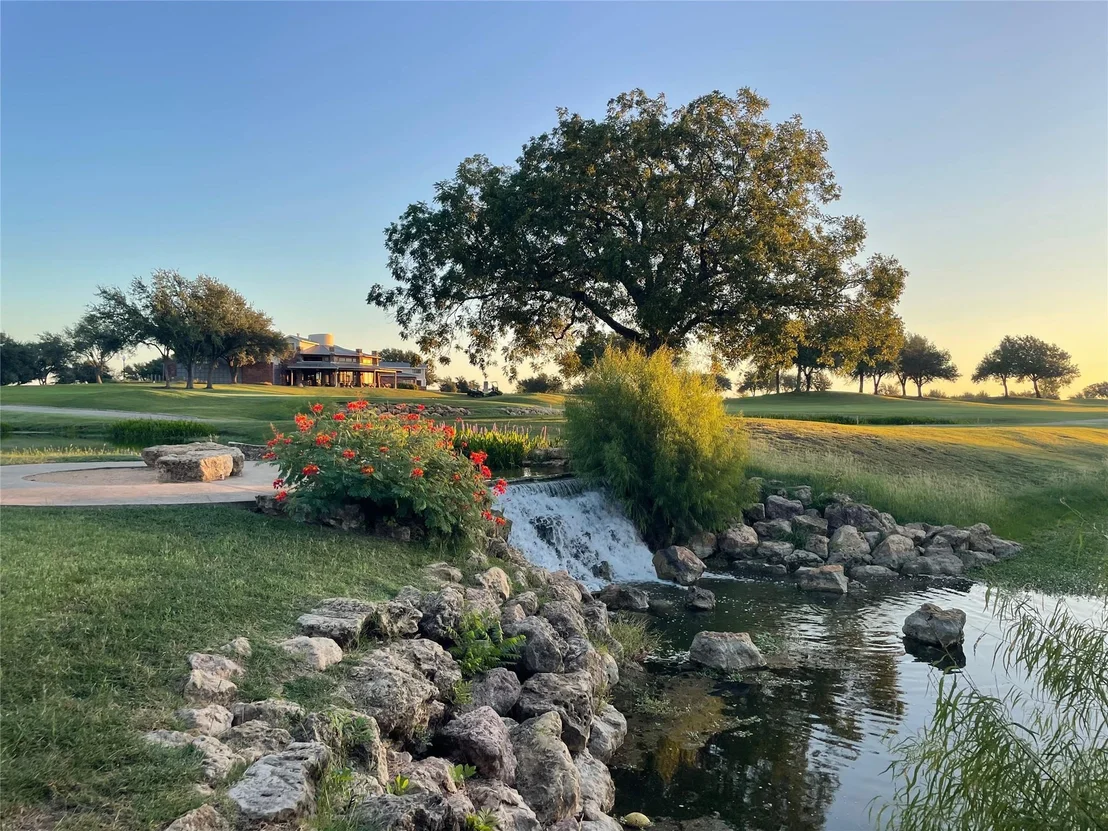 Photo of 1308 Hillridge DR