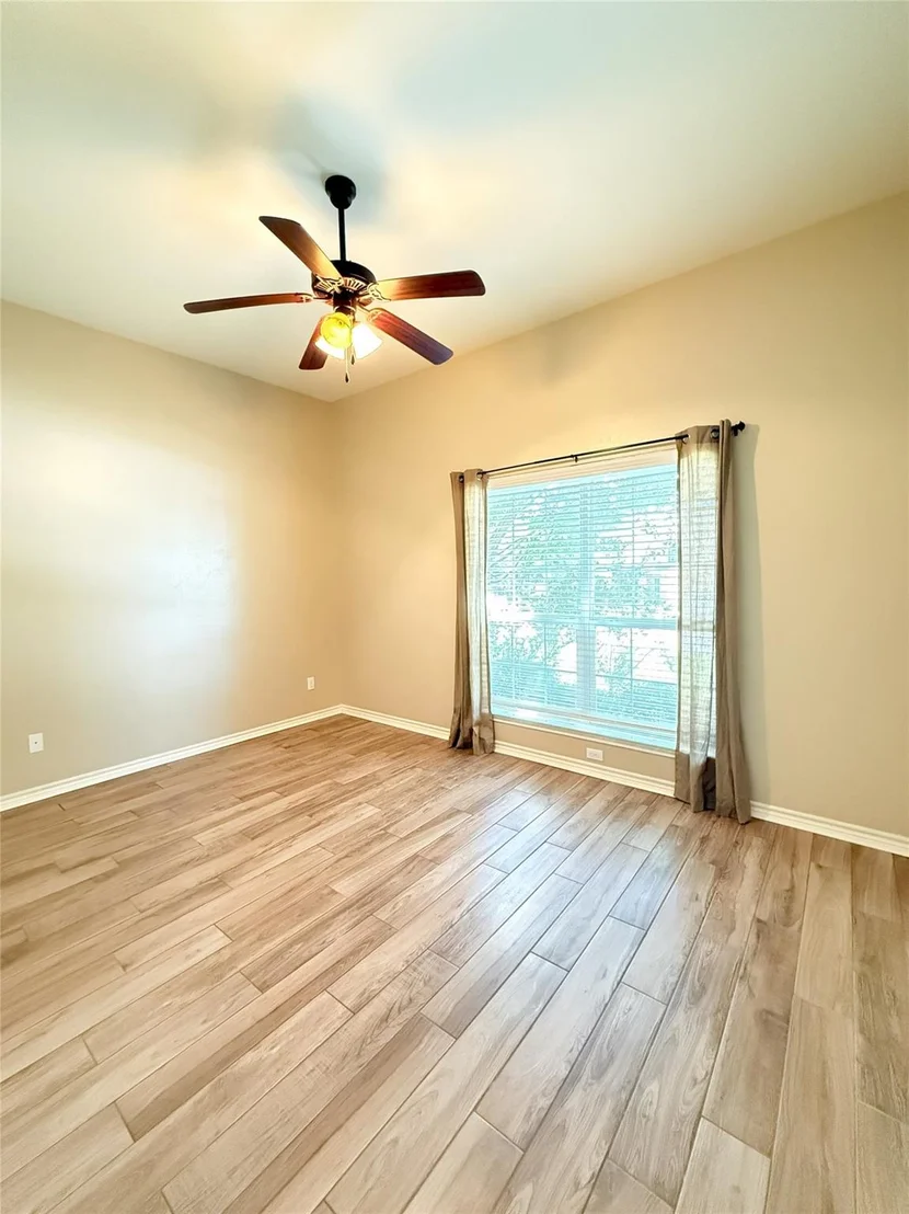 Photo of 3004 Amber Forest TRL