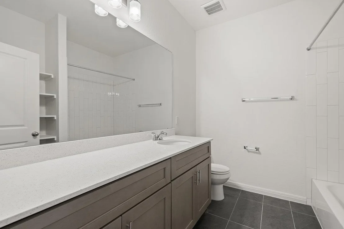 Photo of 424 Treadwell LN