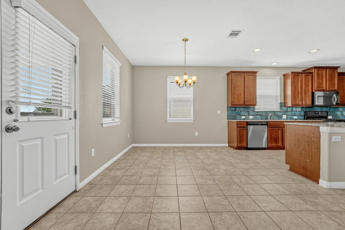 Photo of 266 Twisted Oaks LN