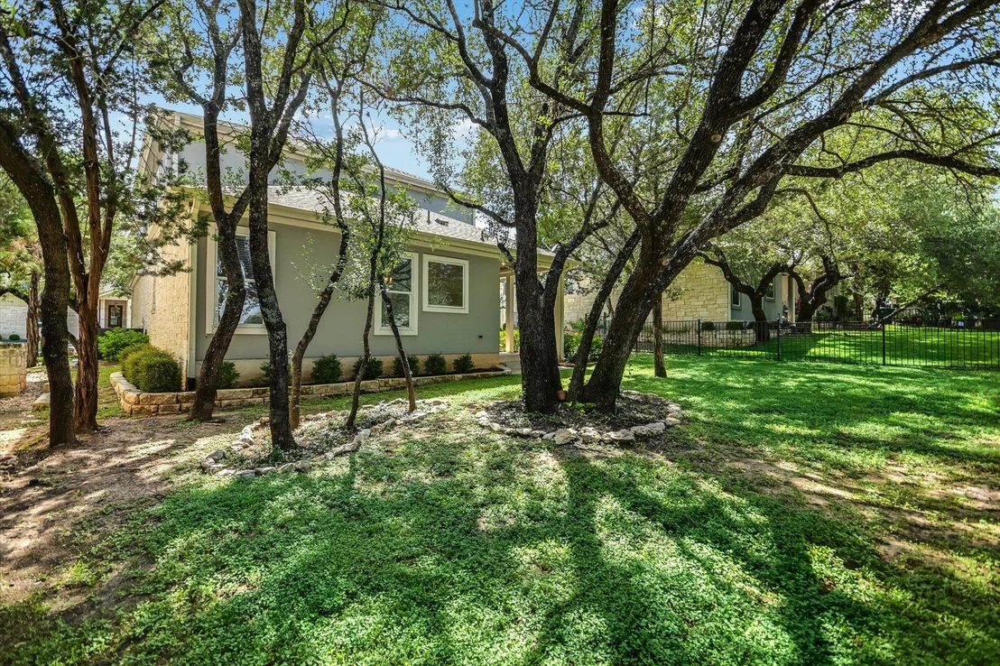 Photo of Unit 2 at 207 Fairlake CIR