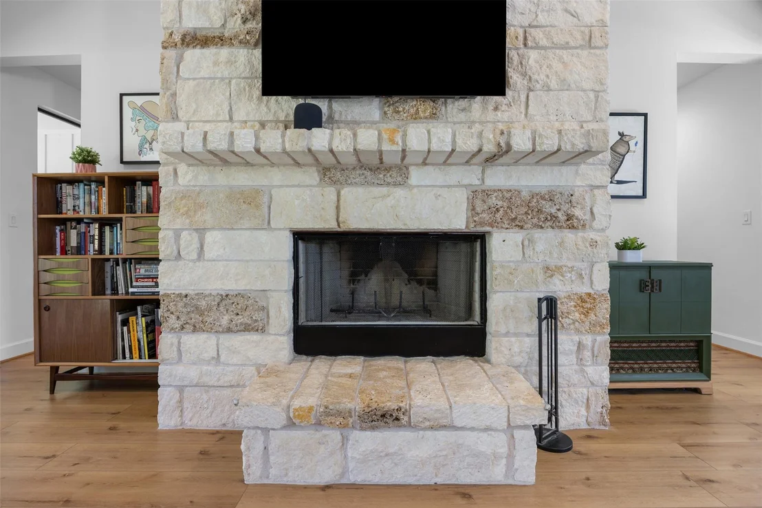 Photo of 114 Winding Oak DR