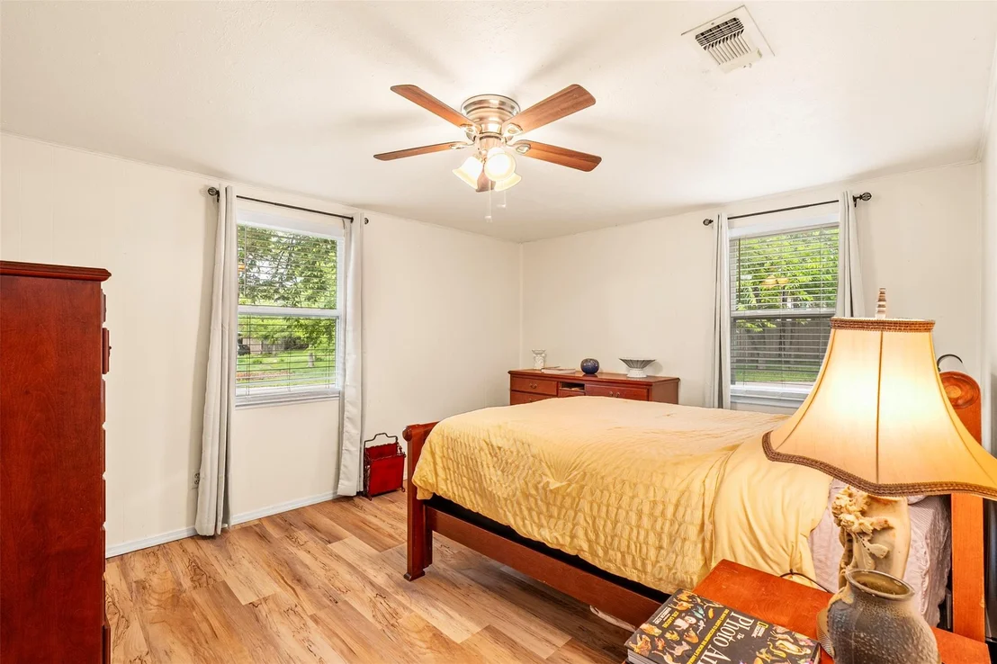 Photo of 51 Cliffside CIR