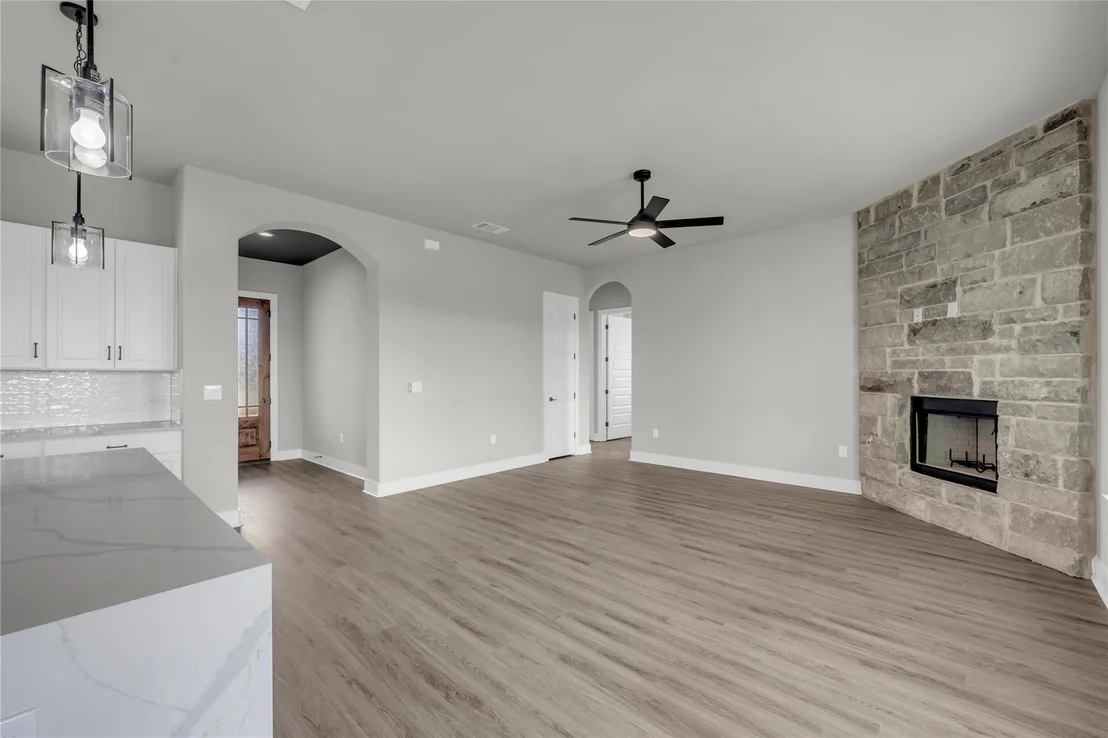 Photo of 107 Draper LN