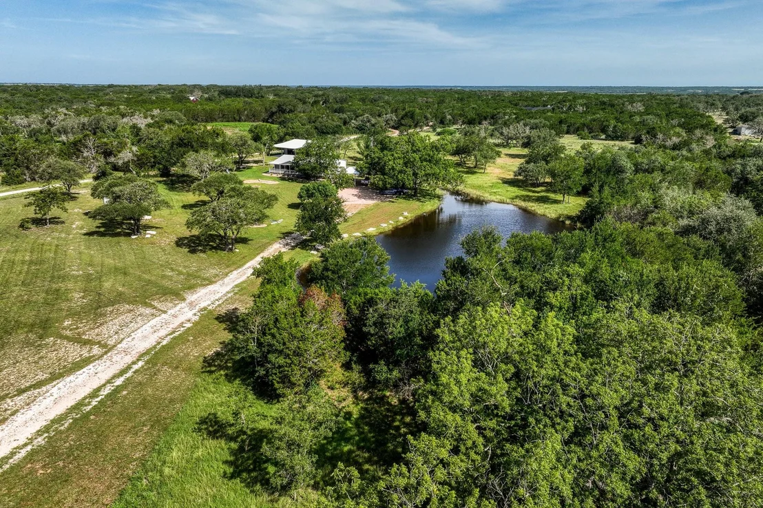 Photo of 6928 County Road 252