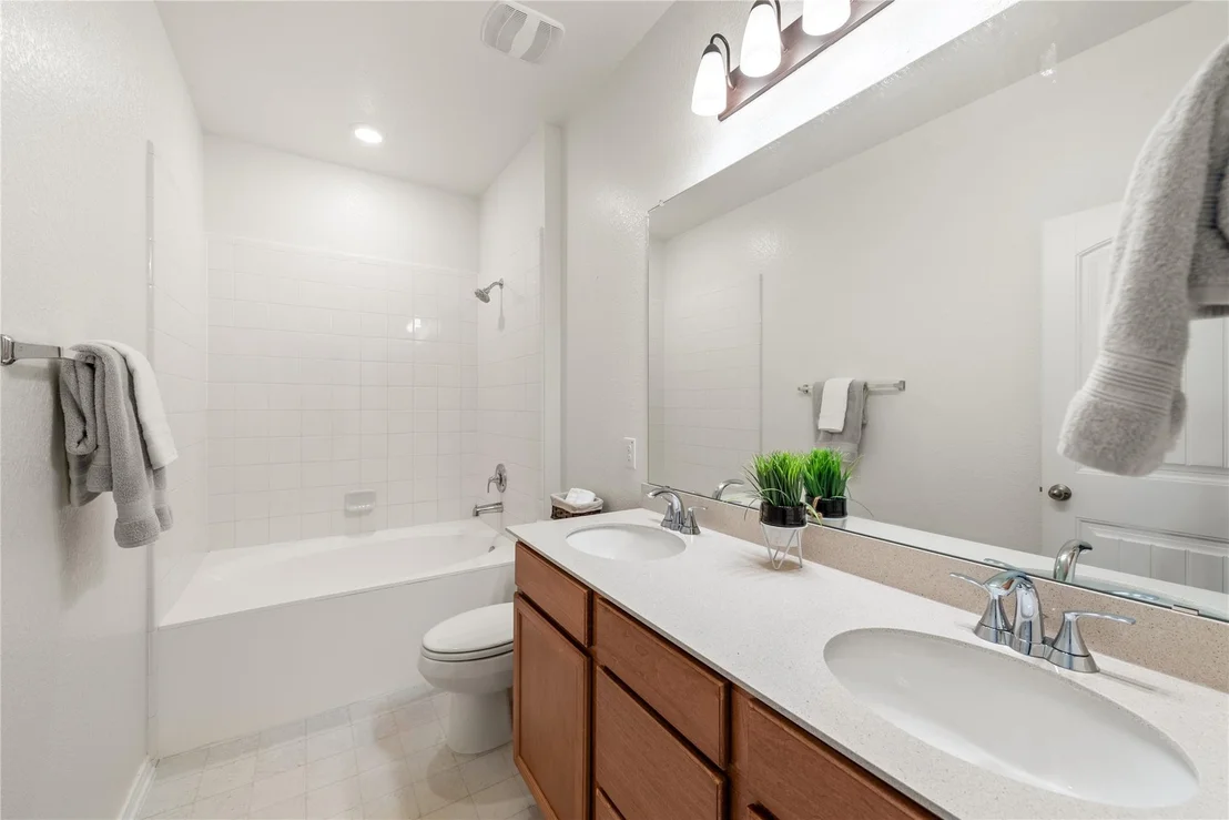 Photo of 14504 James Buchanan ST
