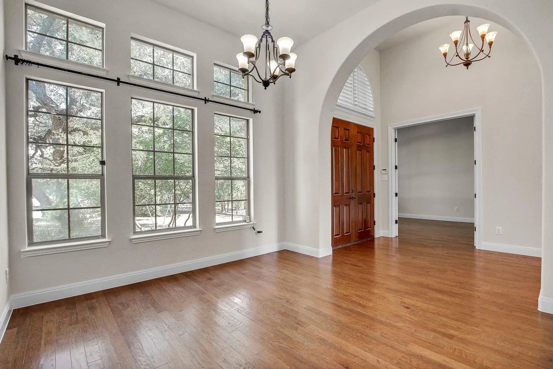 Photo of 272 Pine Post CV