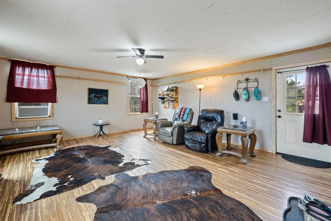 Photo of 3210 County Rd 226