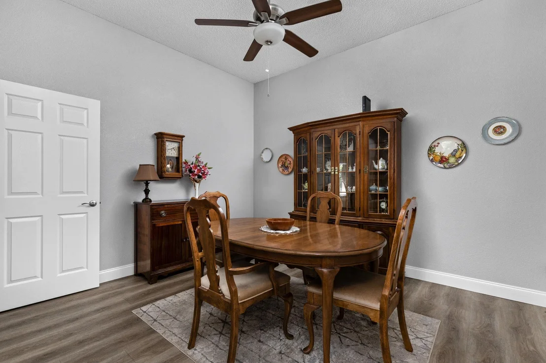 Photo of 1212 Willow Creek DR