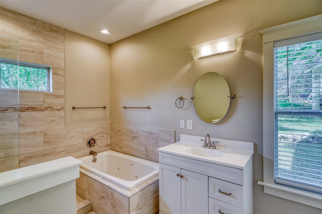 Photo of 535 Greenridge RD