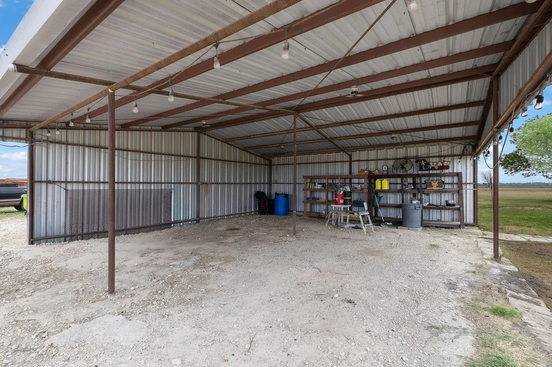 Photo of 851 County Road 454 RD