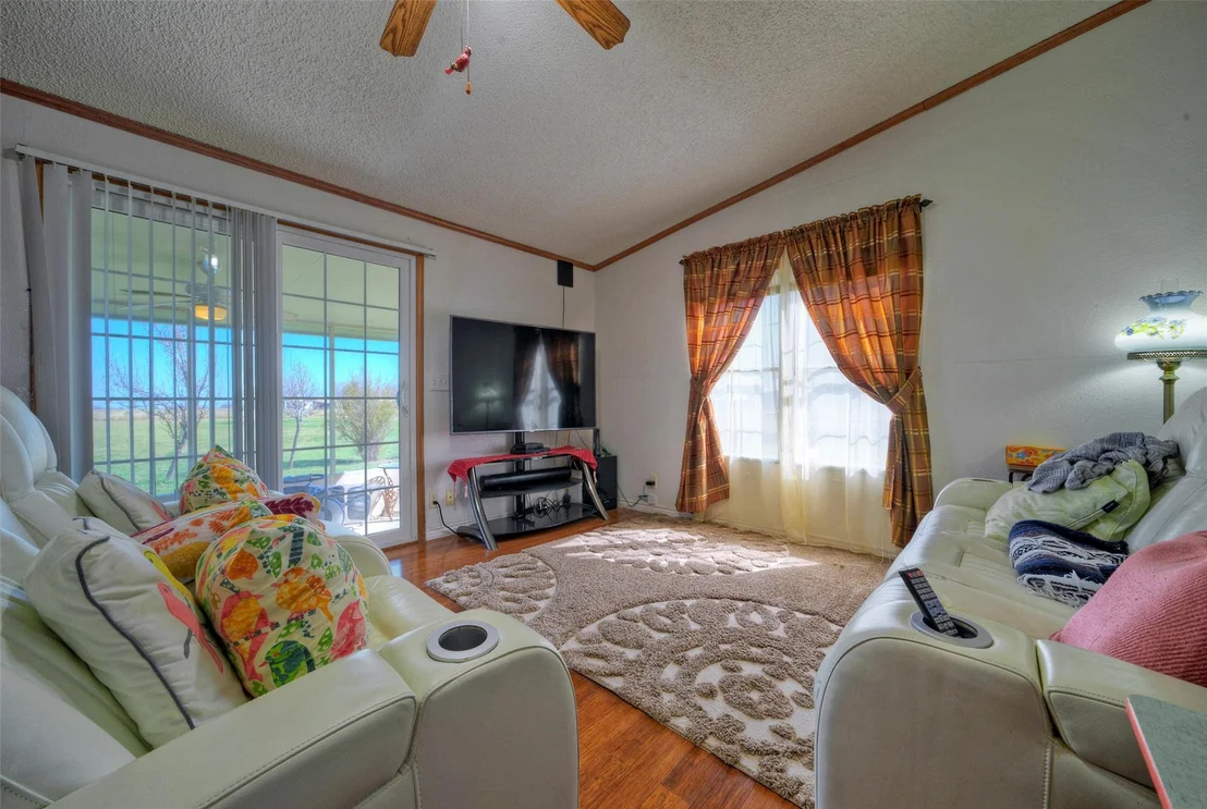 Photo of 901 County Road 134 RD