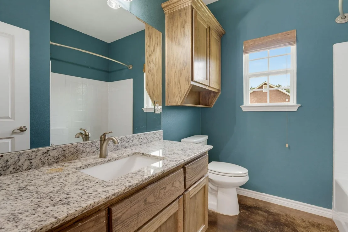 Photo of 1110 County Road 1045