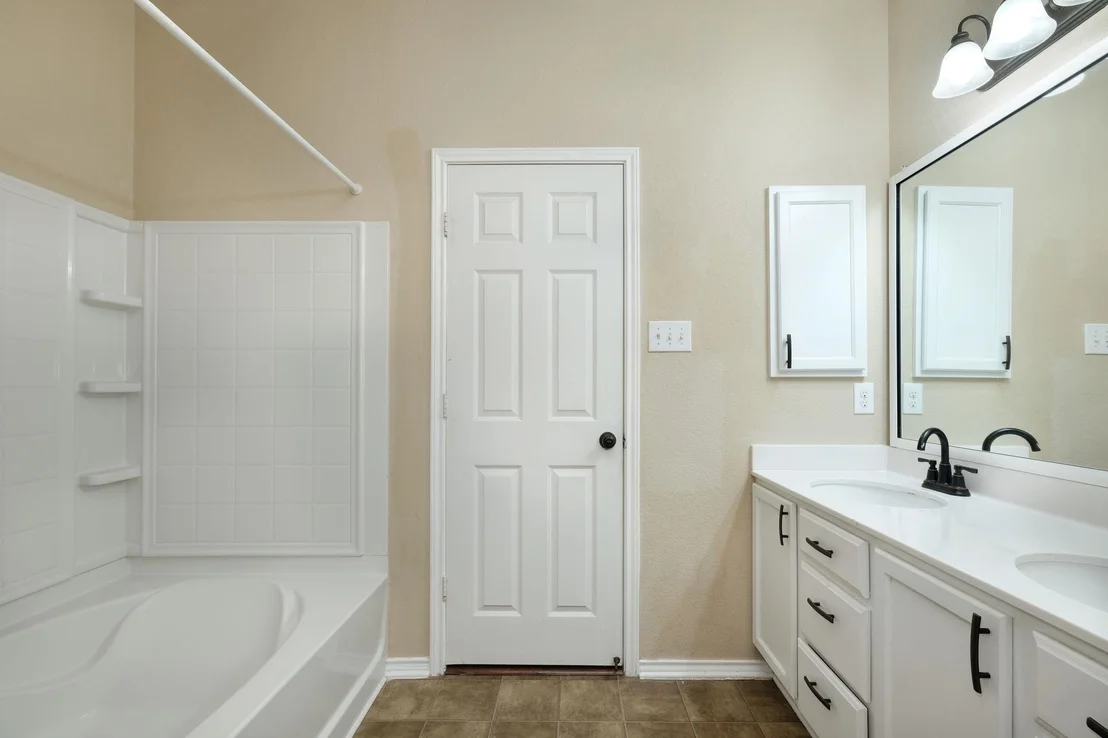 Photo of 1244 Yellow Iris RD