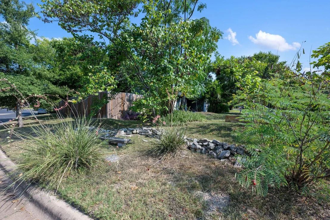Photo of 5310 Fort Clark DR