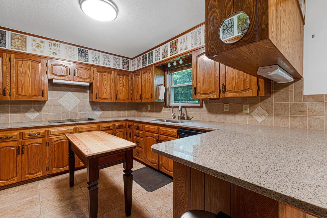 Photo of 310 Cardinal LN