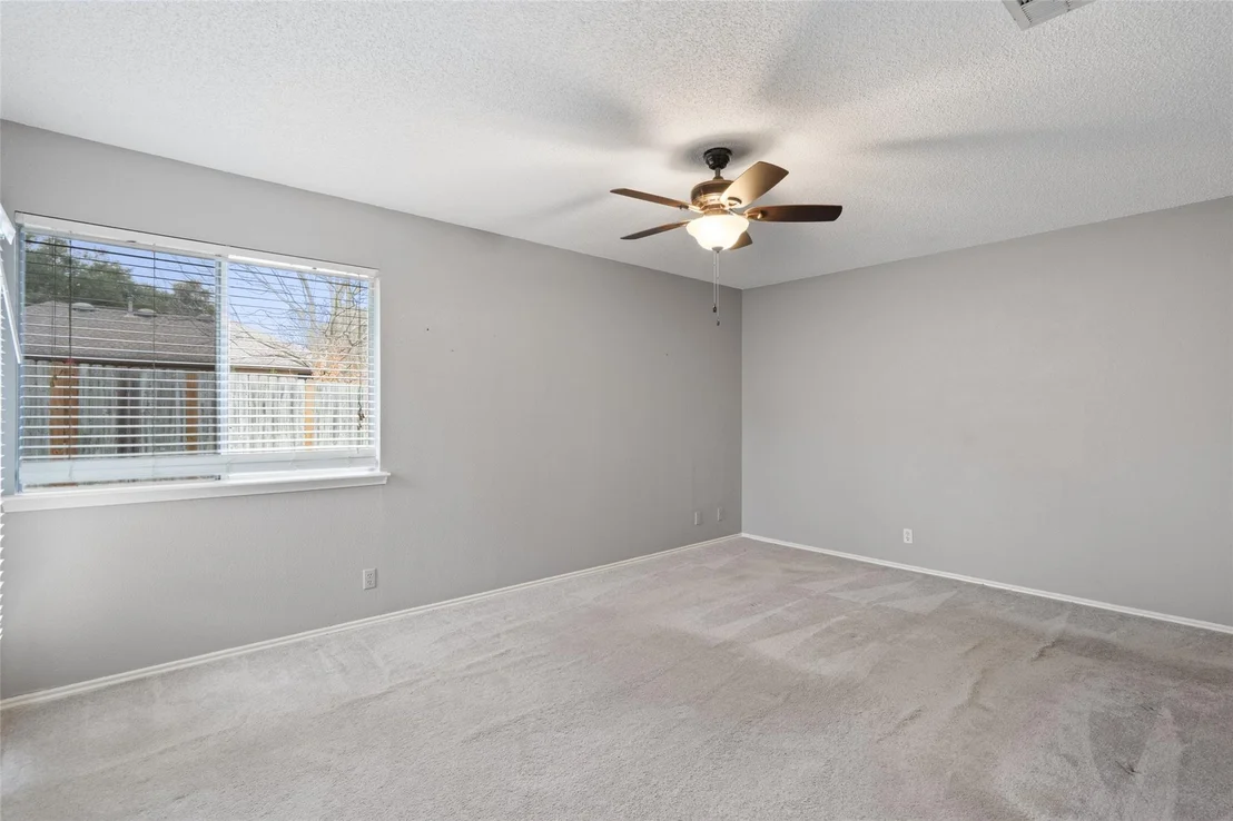 Photo of 1609 Parkwood DR