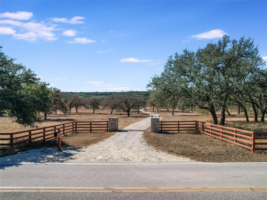 Photo of 25909 Hamilton Pool RD