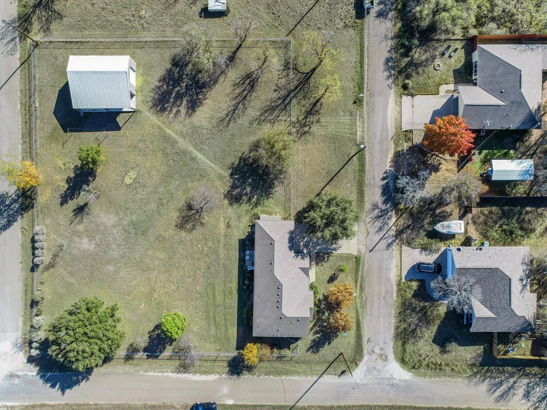 Photo of 154 W Pine DR