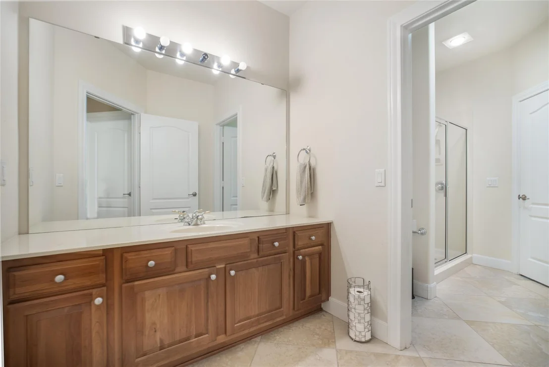 Photo of 214 Summit ST