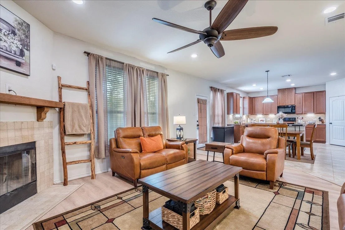Photo of 1040 Verna Brooks WAY