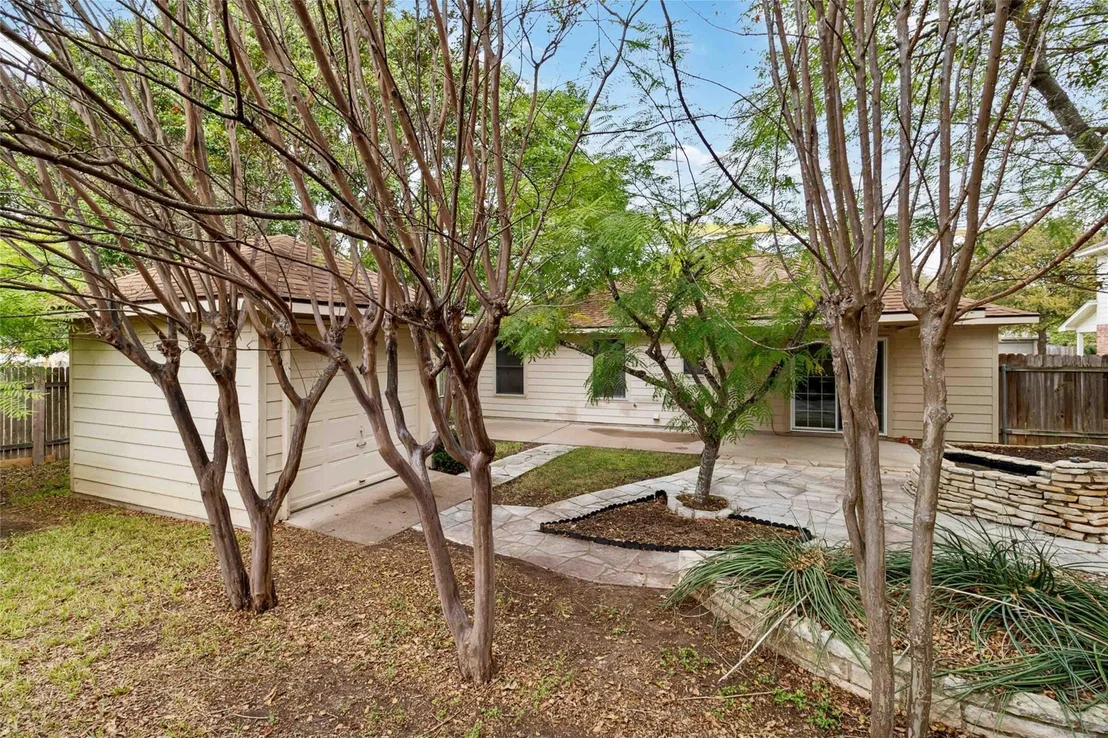 Photo of 615 Jessica PL