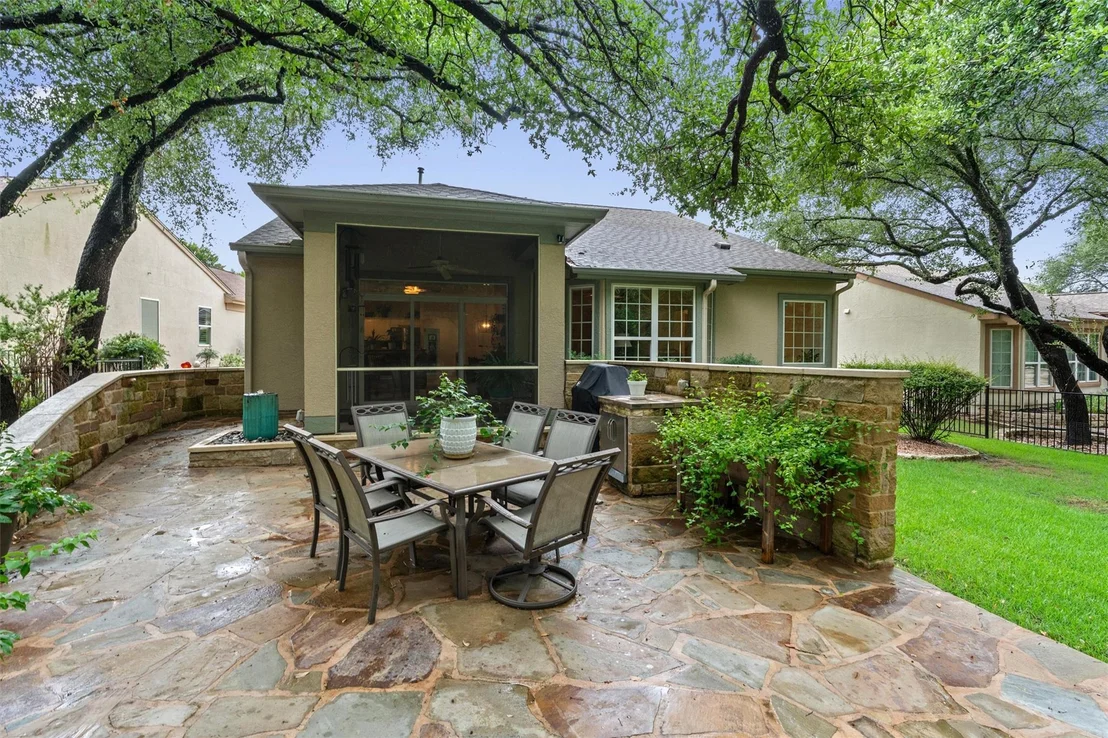 Photo of 414 Deer Meadow CIR