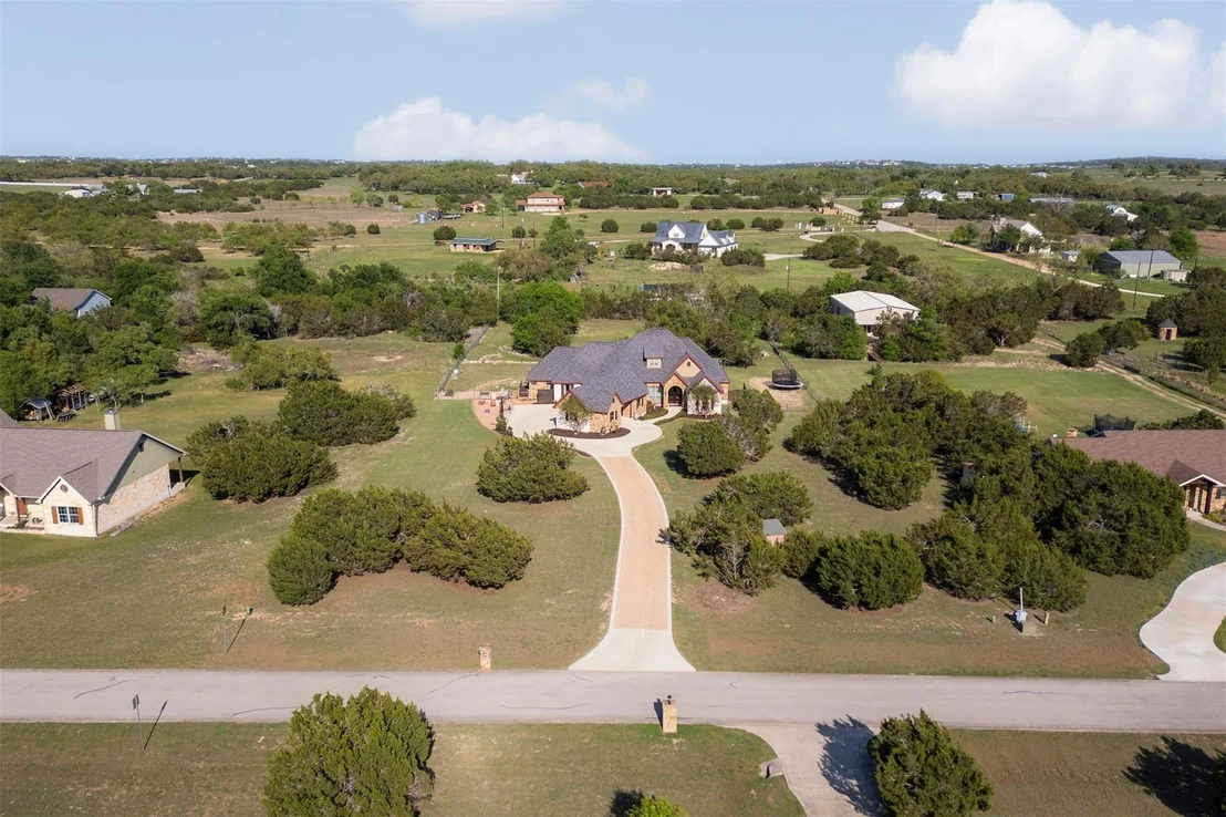 Photo of 617 Chama TRCE