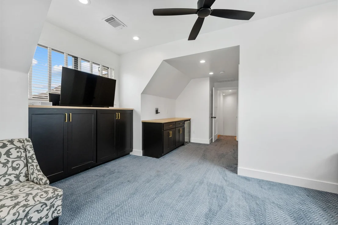 Photo of 111 Florentine