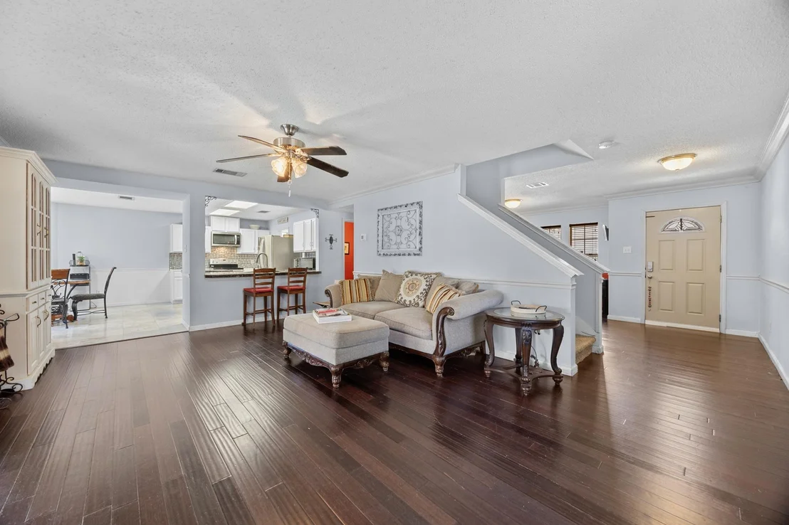 Photo of 1001 Canterbury TRL