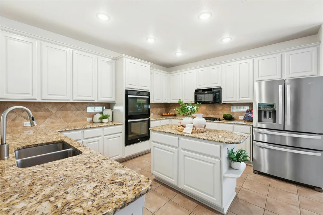 Photo of 2605 Mancuso BND