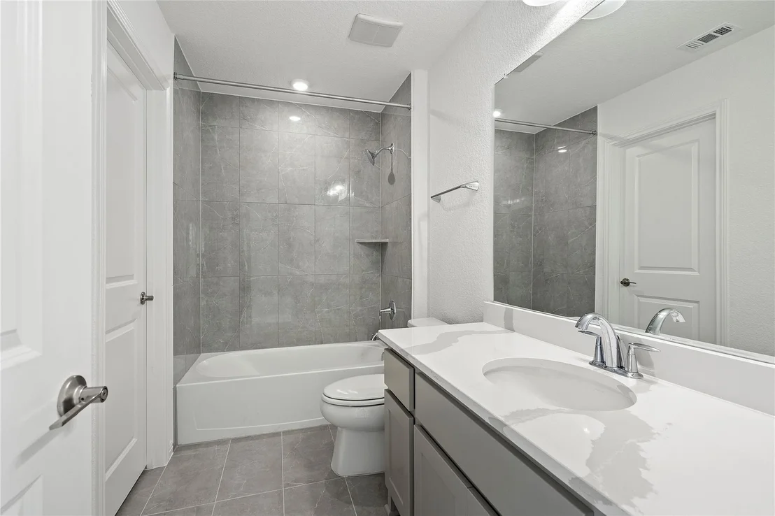 Photo of 1020 Trevi Fontana DR