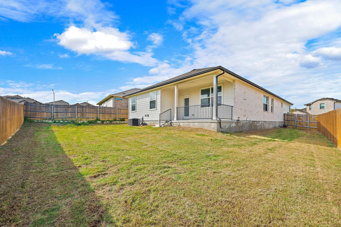 Photo of 142 Solitude DR